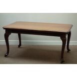 Early 20th century rectangular mahogany dining table with two later additional leaves, 153cm x 99cm,