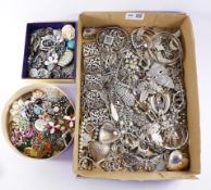 Diamante, marcasite and other costume brooches, necklaces,