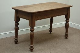 Victorian pitch pine rectangular table, turned splayed legs, 123cm x 60cm,