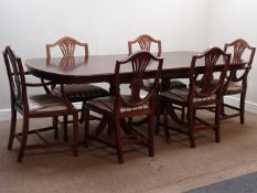 Reproduction mahogany extending dining table (H77cm, 170cm x 101cm (closed)),