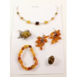 Baltic amber necklace stamped 925, brooch in the form of a fish set with Baltic amber,