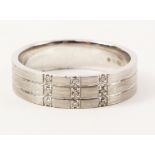 Gentleman's diamond set hallmarked silver band Condition Report <a href='//www.