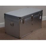 Aluminium storage trunk, W92cm, H51cm, D50cm Condition Report <a href='//www.