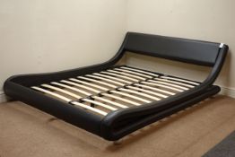 Leather upholstered 5' kingsize bedstead Condition Report <a href='//www.