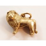 Gold lion charm hallmarked 9ct approx 5.5gm Condition Report <a href='//www.