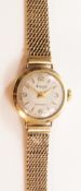 Accurist 9ct gold antimagnetic wristwatch hallmarked approx 16gm Condition Report