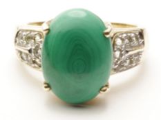 Malachite and diamond set gold ring hallmarked 9ct Condition Report <a