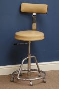 1960's vintage chrome and leather dentist chair Condition Report <a href='//www.
