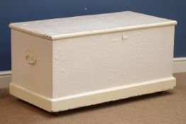 19th century painted pine blanket box, W104cm Condition Report <a href='//www.