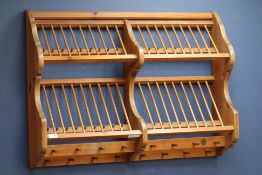 Pine wall hanging plate rack, W97cm Condition Report <a href='//www.
