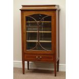 Edwardian inlaid mahogany music cabinet fitted with base drawer,