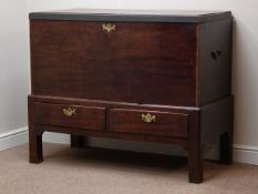 Georgian mahogany silver chest on stand, on square supports, two drawers and carrying handles,