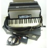 Musictech Music Maker 50 digital piano accordion in hard case (This item is PAT tested - 5 day