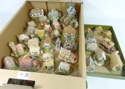 Thirty-eight lilliput Lane cottages in two boxes Condition Report <a