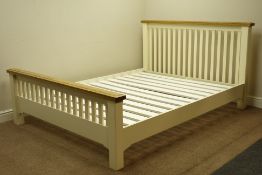 Oak and cream finish 5' kingsize bedstead Condition Report <a href='//www.