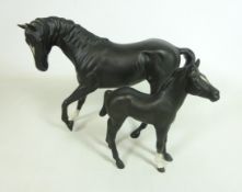 Beswick matt stallion and foal (2) Condition Report <a href='//www.