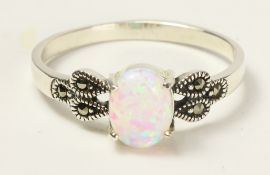 Opal and marcasite ring stamped 925 Condition Report <a href='//www.