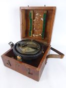Pelorus Bearing plate, silvered dial with folding vanes on gimbal mount in mahogany box,