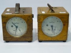 Benzing oak cased Pigeon racing time clock, No.