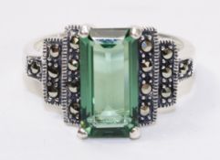 Marcasite and green stone ring stamped 925 Condition Report <a href='//www.