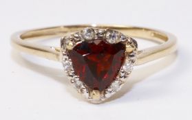 Heart shaped garnet and diamond cluster ring hallmarked 9ct Condition Report <a