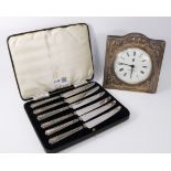 Set of six Art Deco tea knives with hallmarked silver handles and a hallmarked silver mounted