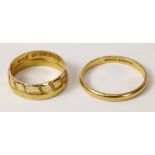 Two 22ct gold bands hallmarked approx 8gm Condition Report <a href='//www.