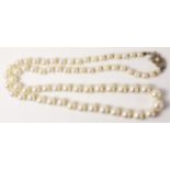 Graduating pearl necklace the clasp stamped 18 Condition Report <a href='//www.