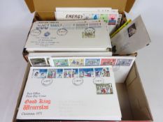 Large collection of post-1970's First Day Covers, some not addressed,