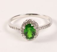 Chrome diopside white gold dress ring hallmarked 9ct Condition Report <a