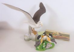Franklin Mint 'The Great Black-Backed Gull' and a Franklin Mint bird sculpture 'Conversation' (2)