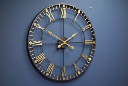 Circular metal wall hanging clock with Quartz movement,