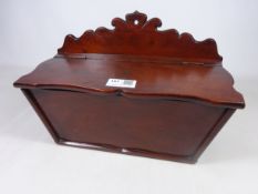 19th Century mahogany candle box, W31cm Condition Report <a href='//www.
