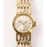 Rotary 9ct gold wristwatch 21 jewels model no B554 no 30.15.