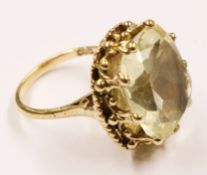 Large quartz 9ct gold ring hallmarked Condition Report <a href='//www.