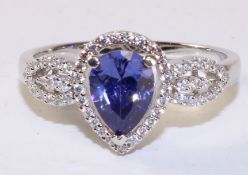 Blue stone cluster dress ring stamped 925 Condition Report <a href='//www.