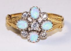 Flower set opal dress ring Condition Report <a href='//www.davidduggleby.