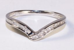 Baguette and round diamond wishbone ring hallmarked 9ct Condition Report <a