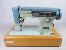 Vintage Brother Sewing machine in case Condition Report <a href='//www.