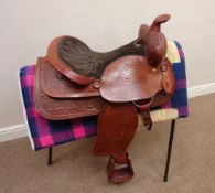 Western Simco leather 15" saddle, tooled with a floral motif, no.
