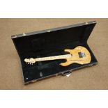 Polished elm electric guitar in carry case Condition Report <a href='//www.