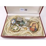 Gold St Christopher and cross pendants hallmarked 9ct,