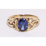 Celtic style 9ct gold ring set with a blue spinel hallmarked Condition Report