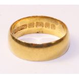 22ct gold 'sweeheart' wedding band hallmarked approx 4.
