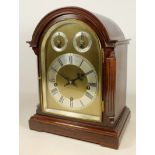 Edwardian mahogany George III style bracket clock, break arch case with canted fluted corners,