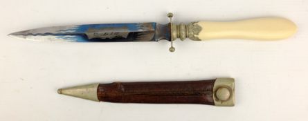 19th century English Bowie knife by Wade & Butcher, 15.