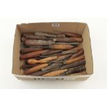 36 carving tools G