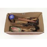 20 decorators brushes, rawplug chisels,