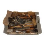 A box of tools G