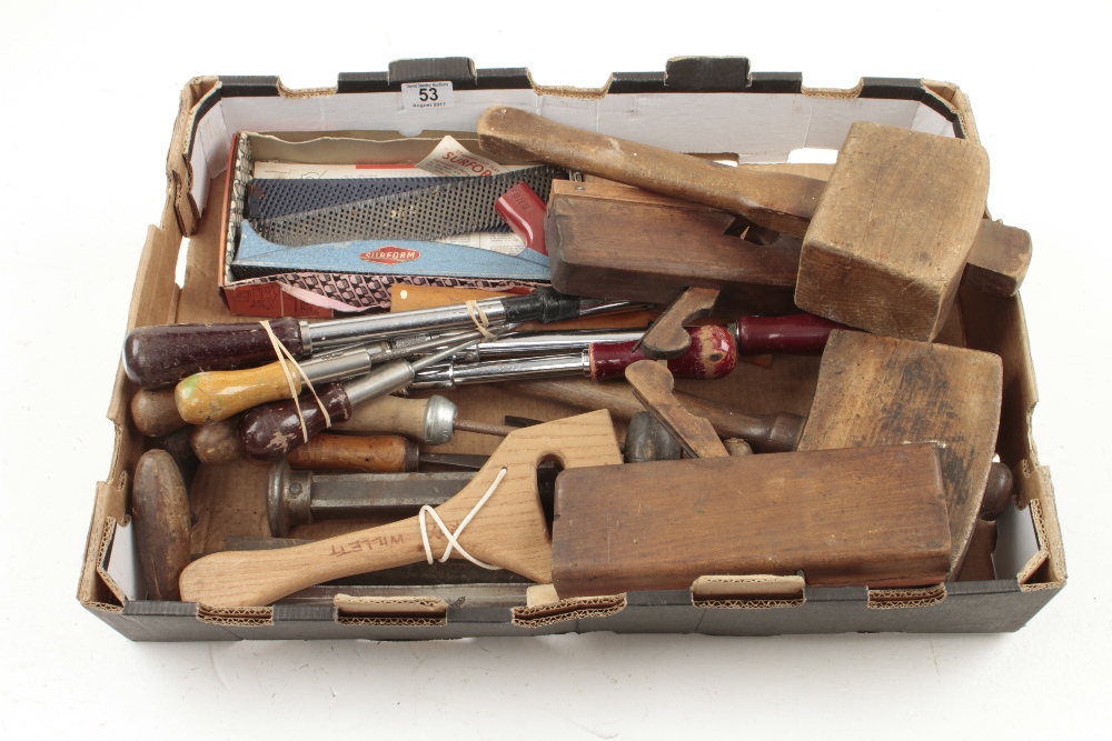 A box of tools G